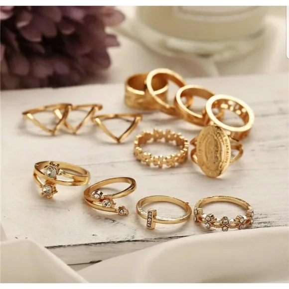 Chic boho 13 piece antique gold chevron cubic zirconia stackable ring set - Picture 2 of 3